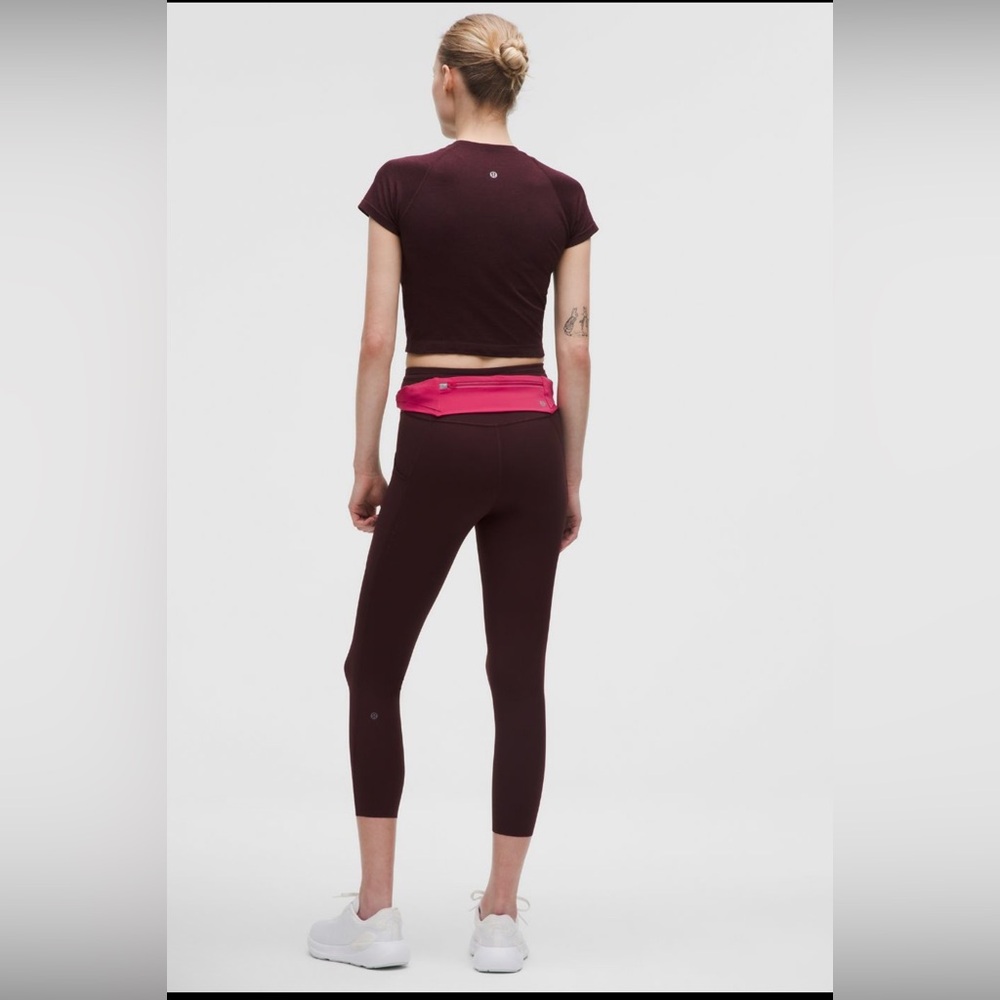 NWT Lululemon Athletica Raspberry Coulis Fast and Free Run Belt Mini L/XL